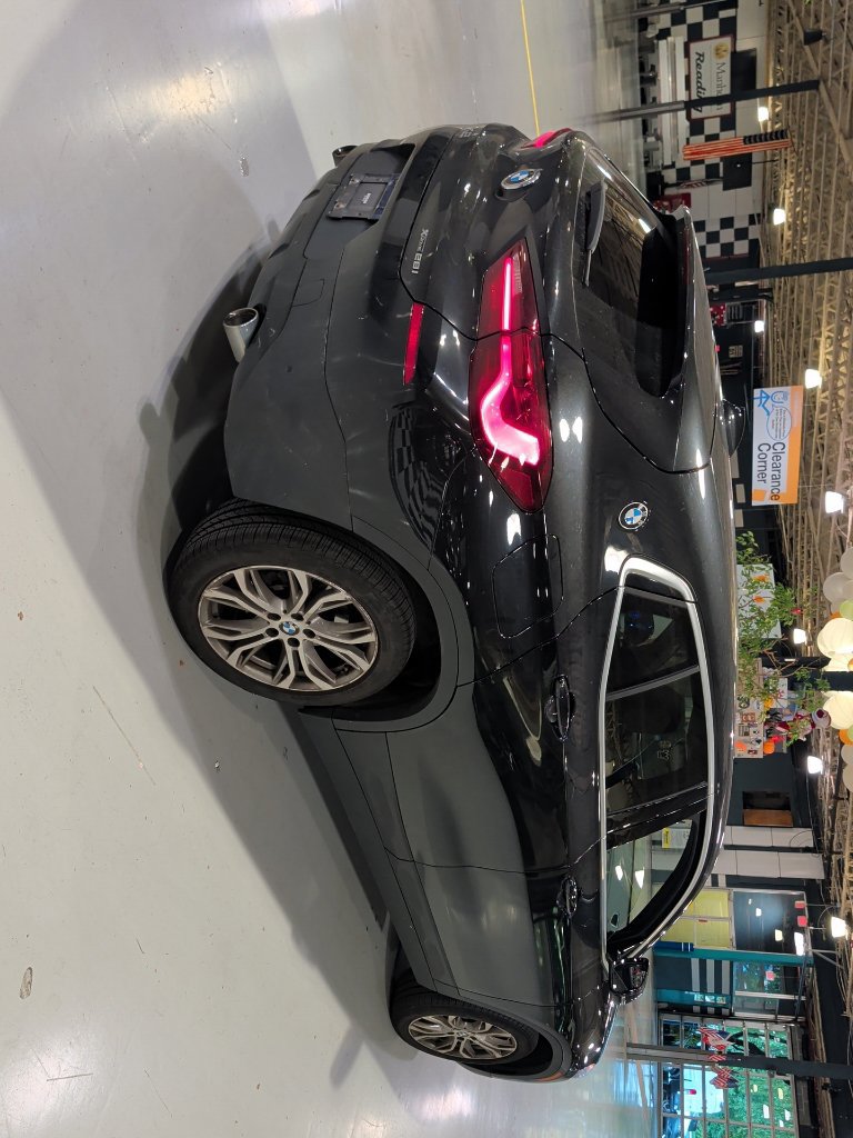 Used 2022 BMW X2 xDrive28i w/ Premium Package AWD/4WD image 11