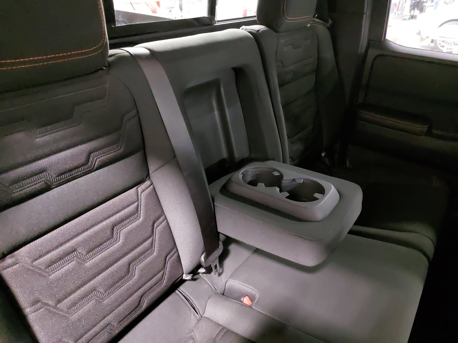 Used 2025 Nissan Frontier Pro-X image 12