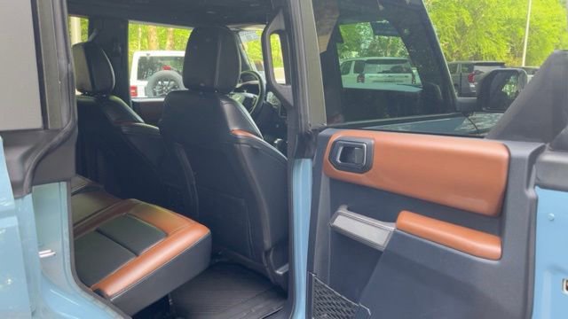 Used 2023 Ford Bronco Outer Banks w/ Sasquatch Package image 12