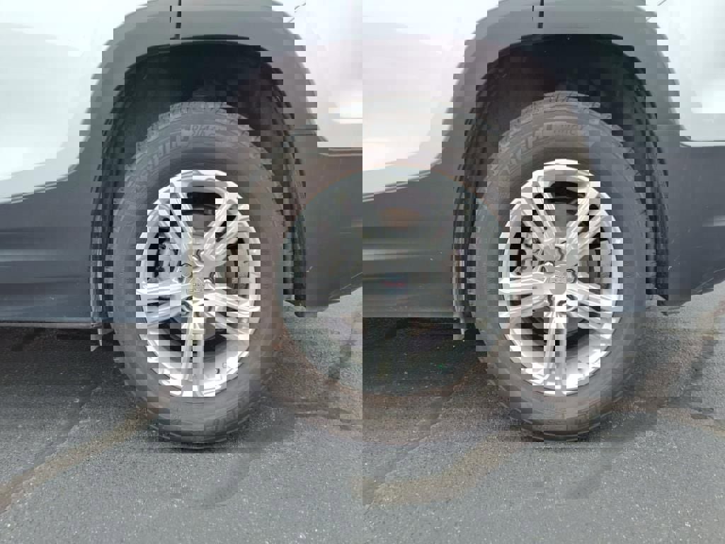 Used 2022 GMC Terrain SLE w/ Driver Convenience Package image 22