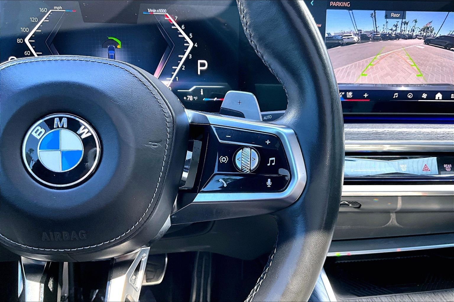 Used 2023 BMW 740i w/ Parking Assistance Package image 19