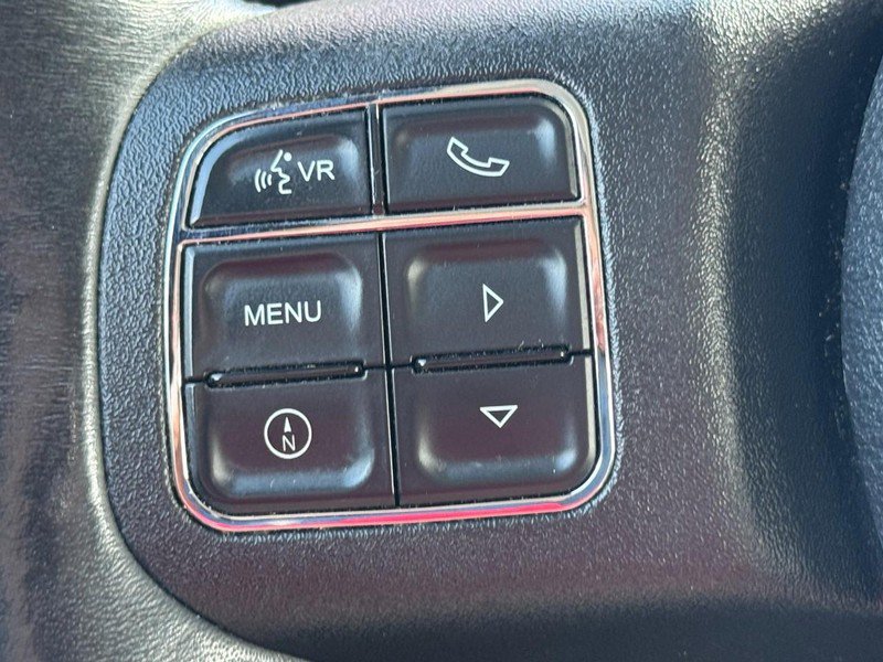 Used 2015 Jeep Wrangler Unlimited Sahara w/ Connectivity Group AWD/4WD image 16