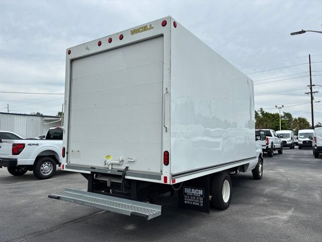 Used 2024 Ford E-350 and Econoline 350 Super Duty w/ Power Windows & Locks Group RWD image 2