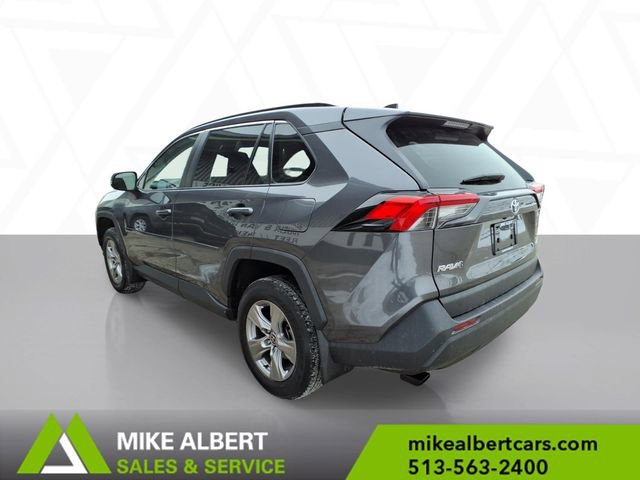 Used 2022 Toyota RAV4 XLE w/ Convenience Package image 5