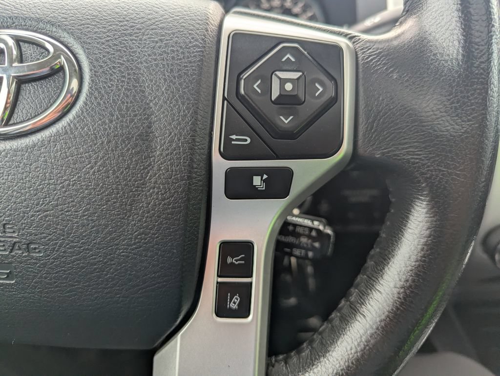 Used 2018 Toyota Tundra Limited w/ Limited Premium Package AWD/4WD image 25