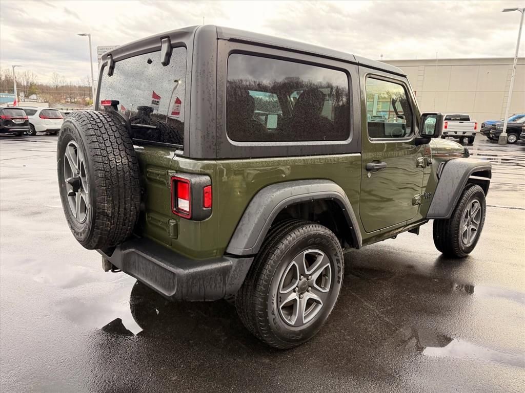 Used 2023 Jeep Wrangler Sport S image 4
