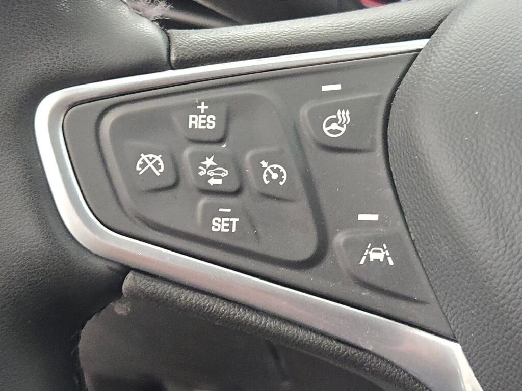 Used 2023 Chevrolet Malibu LT image 31