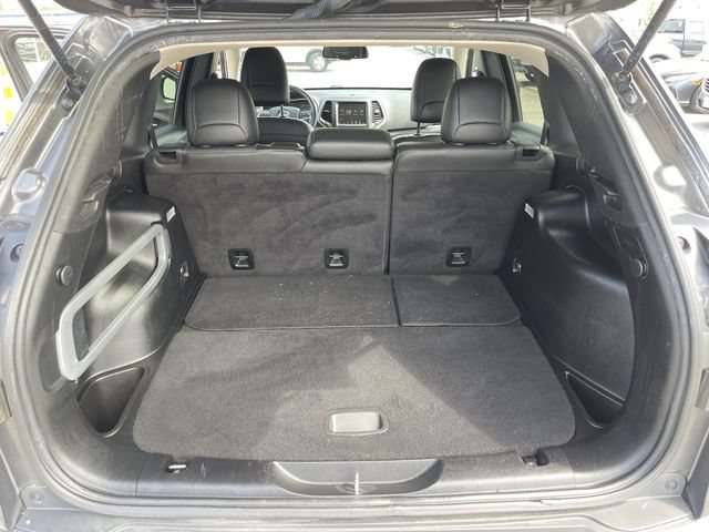 Used 2015 Jeep Cherokee Limited AWD/4WD image 23