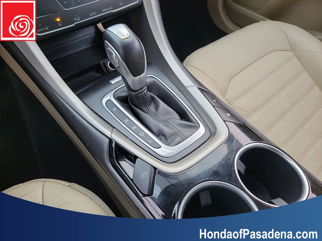 Used 2014 Ford Fusion Energi SE image 19