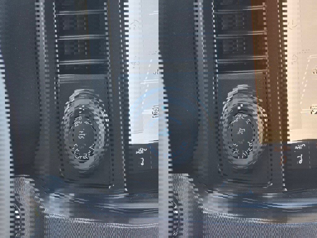 New 2025 Ford F350 Platinum image 18
