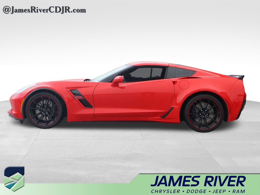 Used 2017 Chevrolet Corvette Grand Sport w/ Carbon Flash Badge Package RWD image 2
