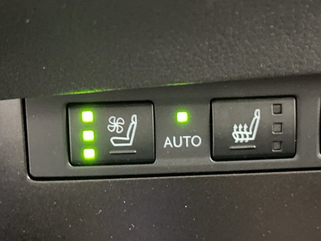 Used 2025 Lexus ES 300h w/ Technology Package FWD image 18