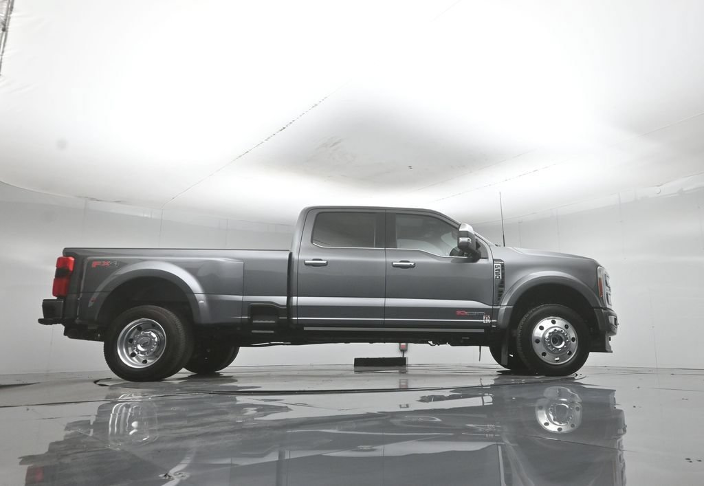 Certified 2023 Ford F450 Platinum w/ FX4 Off-Road Package AWD/4WD image 55
