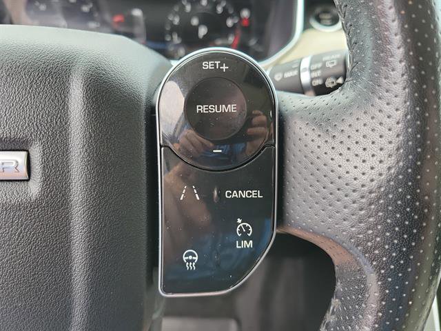Used 2019 Land Rover Range Rover Sport HSE AWD/4WD image 17
