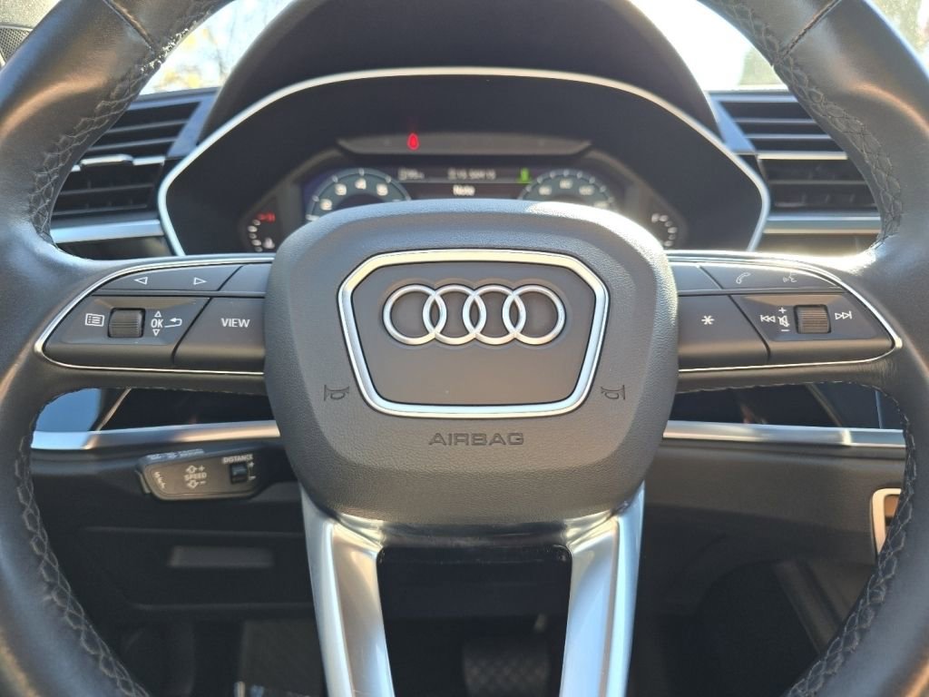 Used 2024 Audi Q3 2.0T Premium Plus image 29