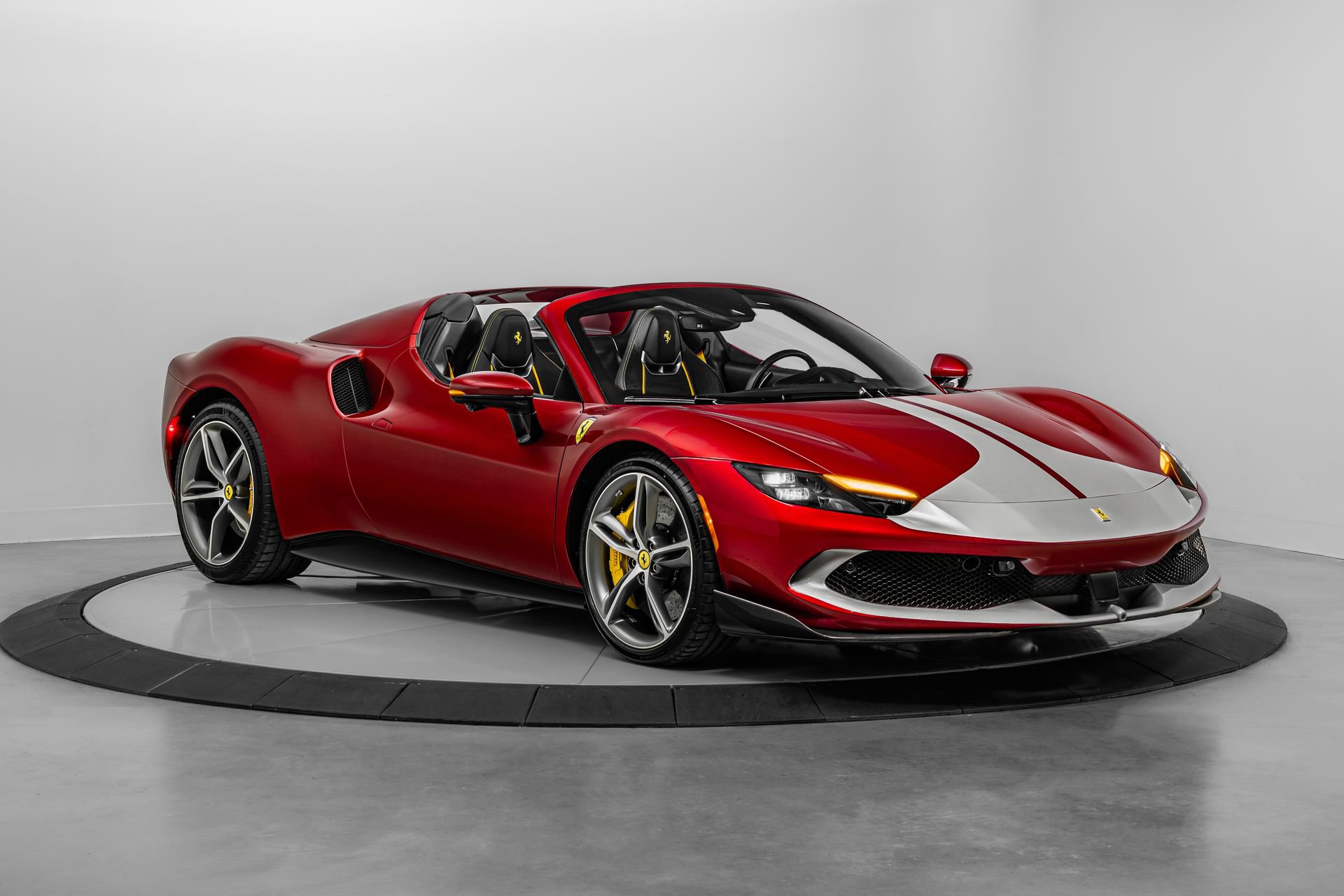 Certified 2025 Ferrari 296 GTS RWD image 1