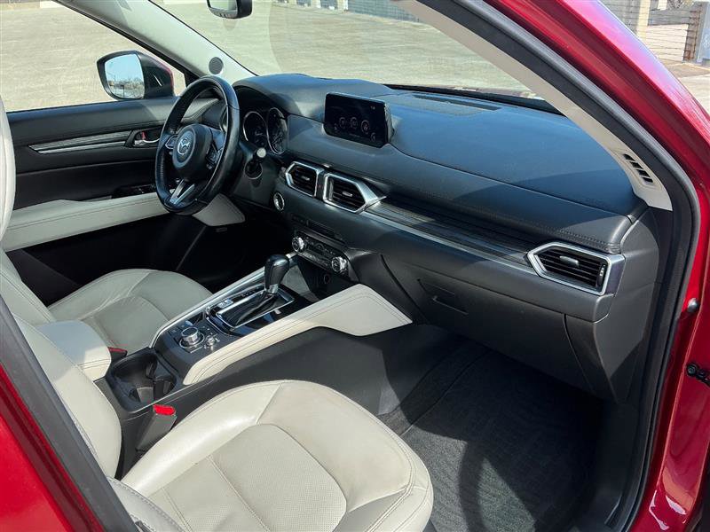 Used 2017 MAZDA CX-5 Grand Touring w/ Premium Package image 37