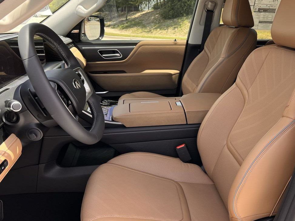 New 2027 INFINITI QX80 Luxe w/ Exterior Package RWD image 21