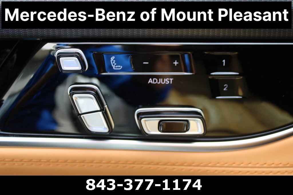 Used 2023 Jeep Grand Wagoneer L Series III w/ Rear Seat Video Group 1 image 23