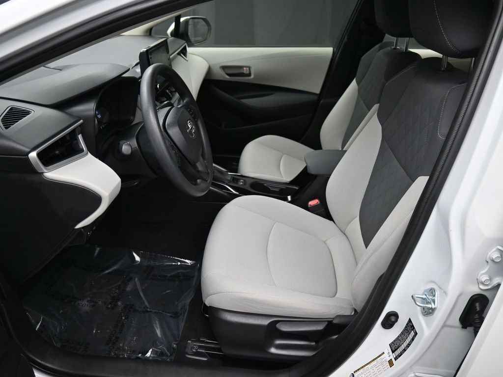 Certified 2022 Toyota Corolla LE FWD image 18