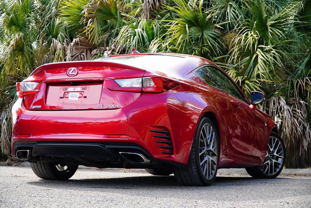 Used 2017 Lexus RC 200t image 5