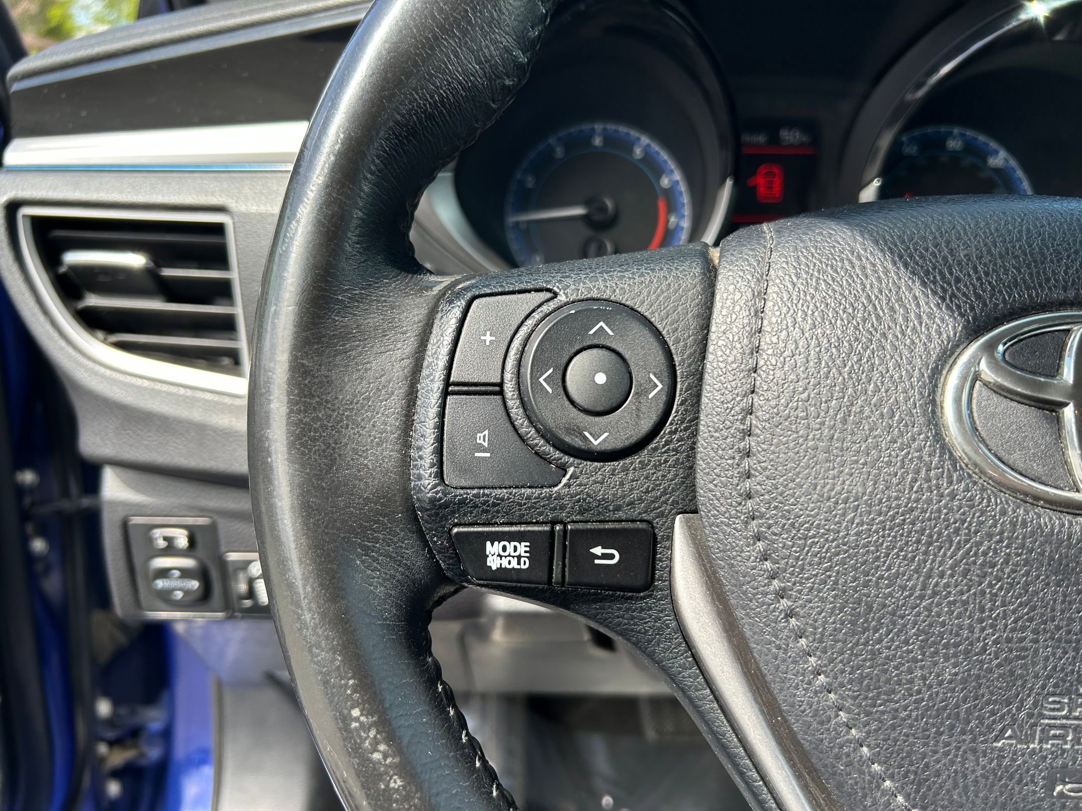 Used 2016 Toyota Corolla S image 14