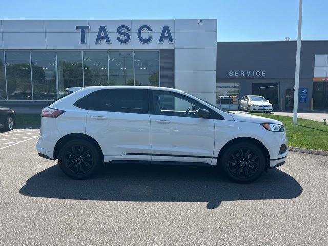 Used 2023 Ford Edge SE w/ Black Appearance Package AWD/4WD image 8