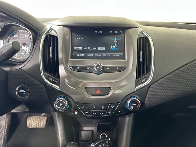 Used 2018 Chevrolet Cruze LT w/ Convenience Package image 21