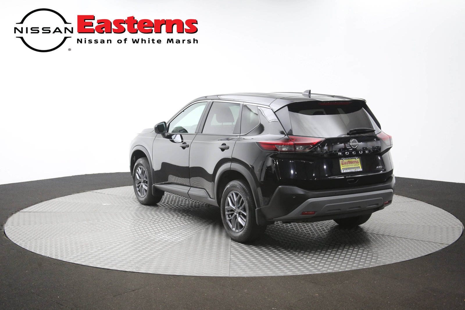 Used 2023 Nissan Rogue S AWD/4WD image 59