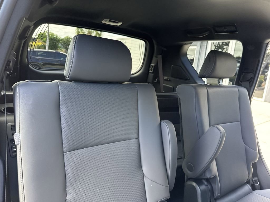 Used 2023 Lexus GX 460 Premium image 47