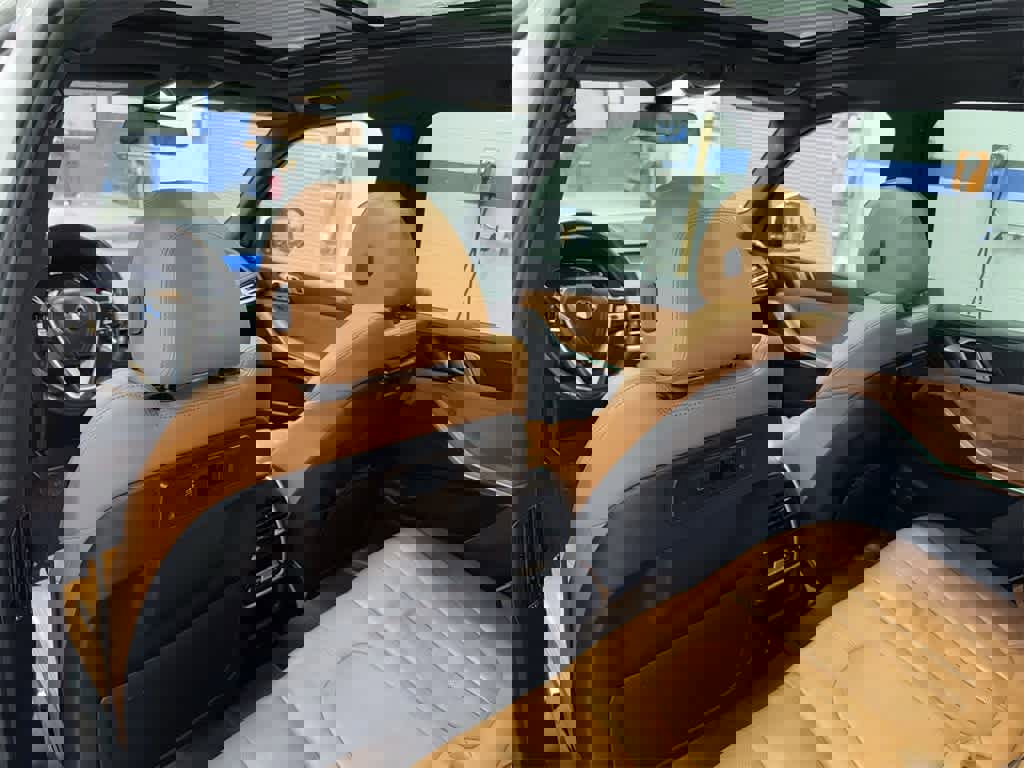 Used 2022 BMW X5 xDrive45e w/ Climate Comfort Package image 30