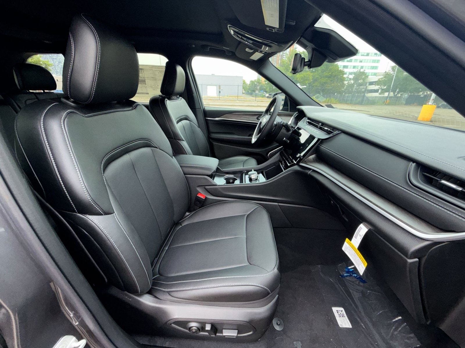 New 2026 Jeep Grand Cherokee Limited AWD/4WD image 27