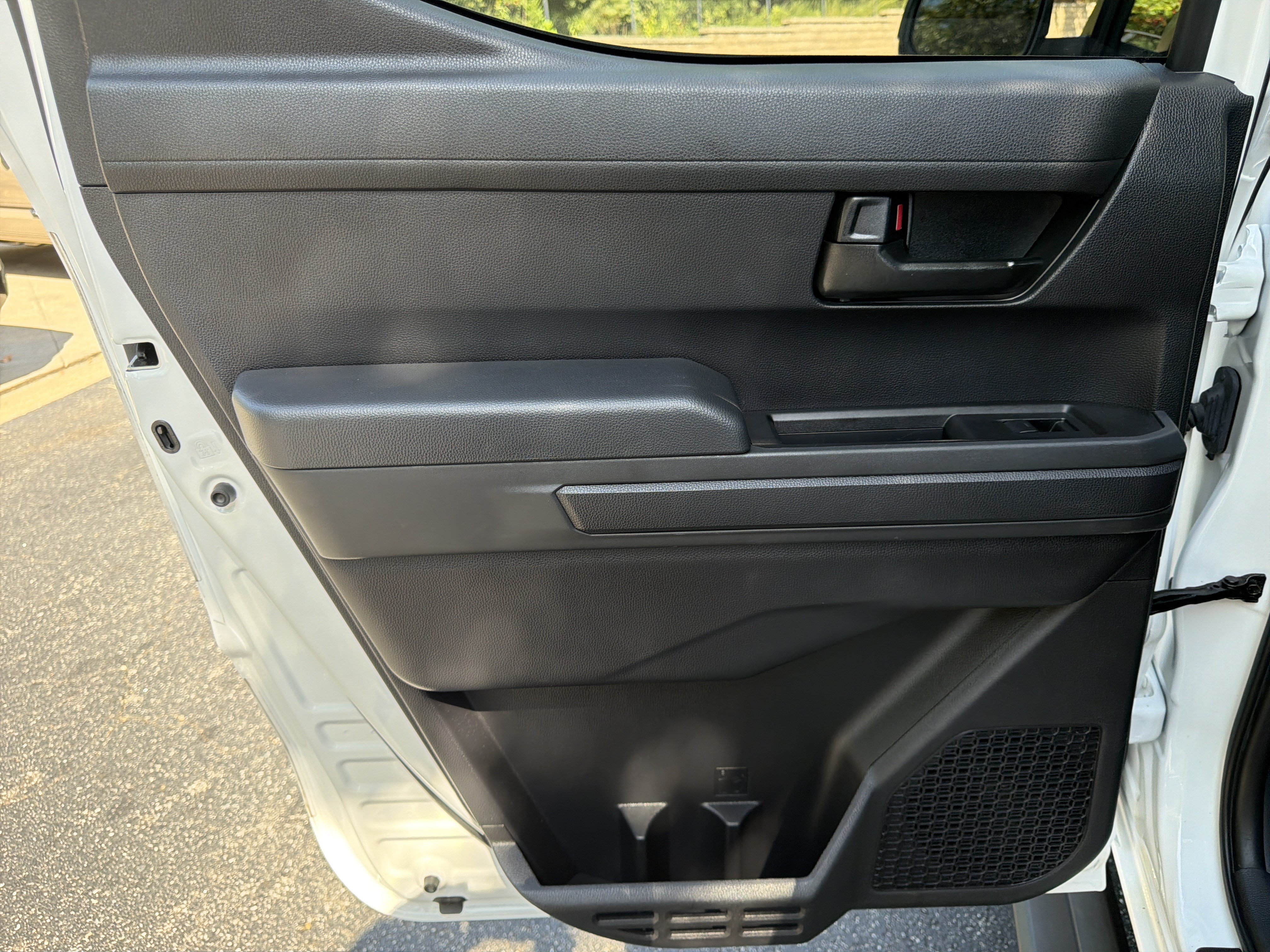 Used 2025 Toyota Tacoma SR RWD image 21