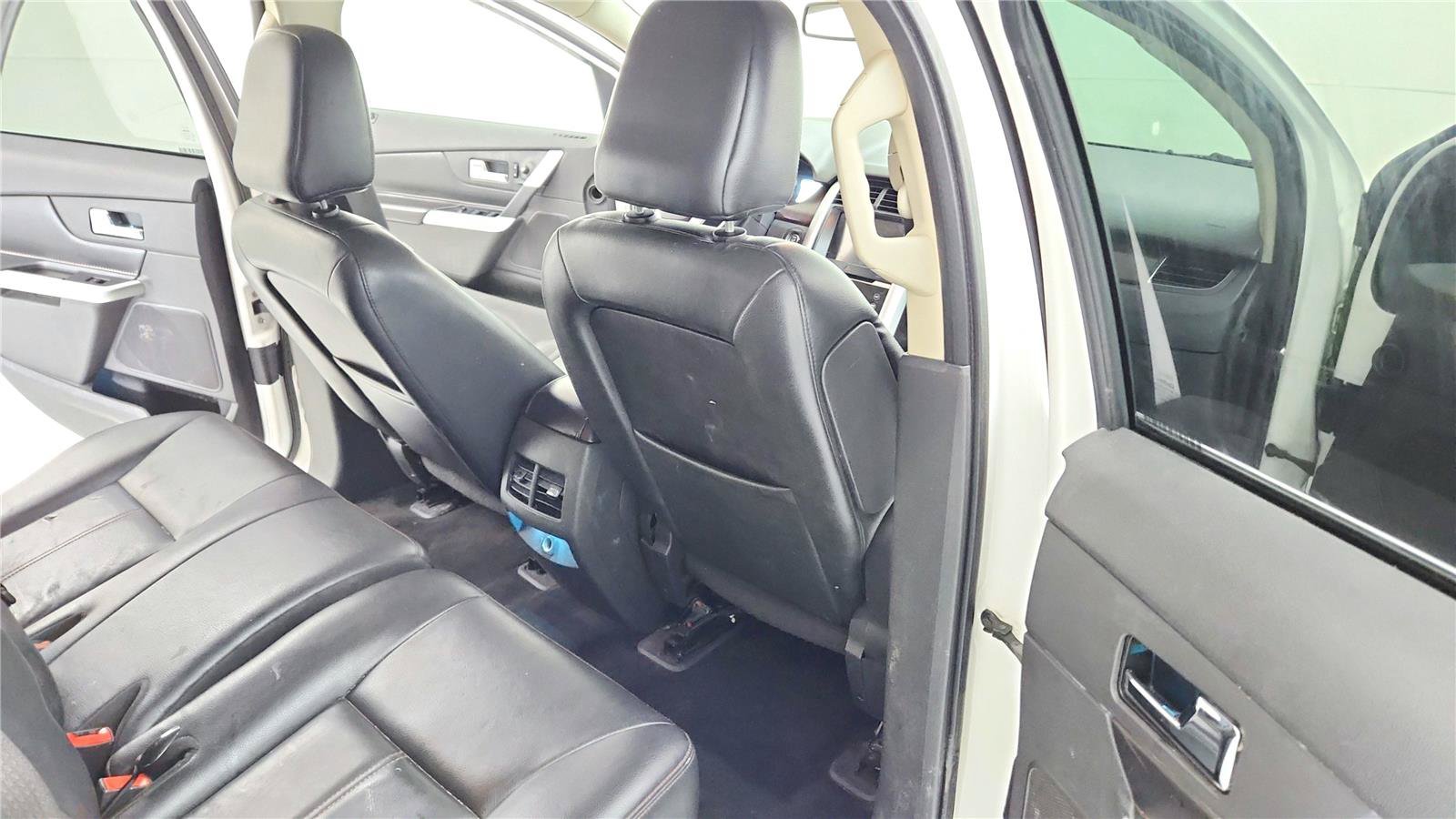 Used 2011 Ford Edge Limited w/ 302A Rapid Spec Order Code FWD image 22