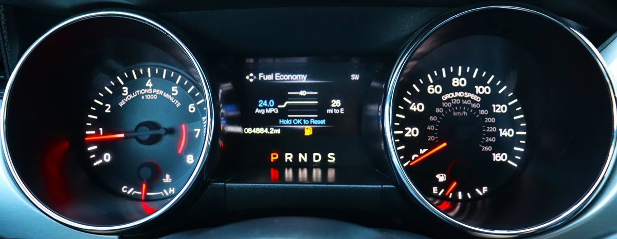 Used 2017 Ford Mustang Premium RWD image 37