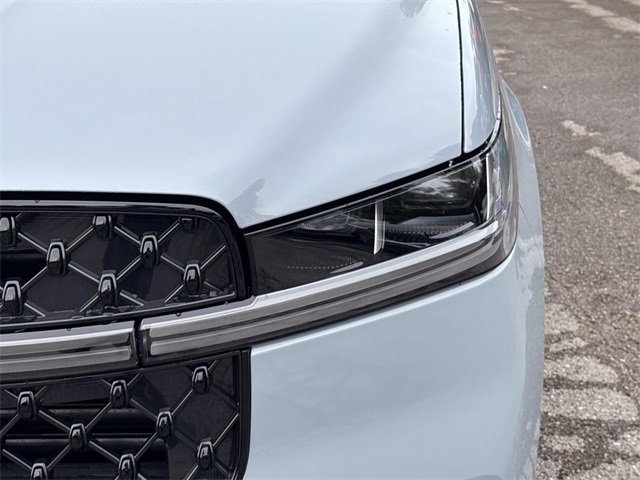 New 2025 Lincoln Navigator Reserve w/ Jet Appearance Package image 10