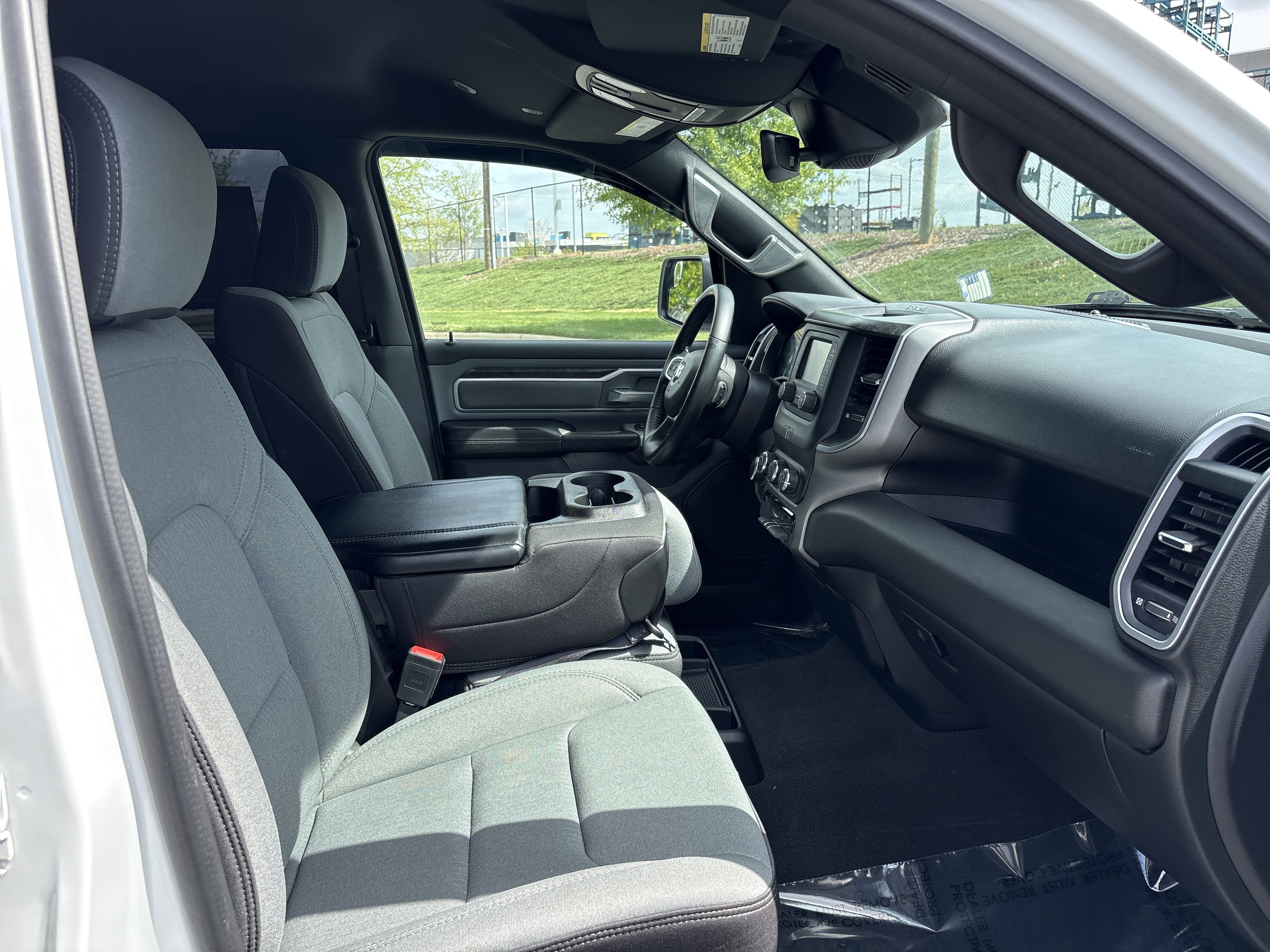 Used 2022 RAM 1500 Big Horn w/ Level 1 Safety Group AWD/4WD image 23