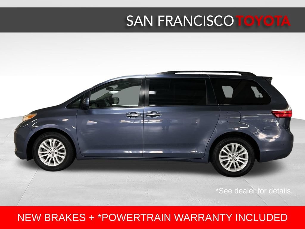 Used 2016 Toyota Sienna XLE Premium FWD image 2