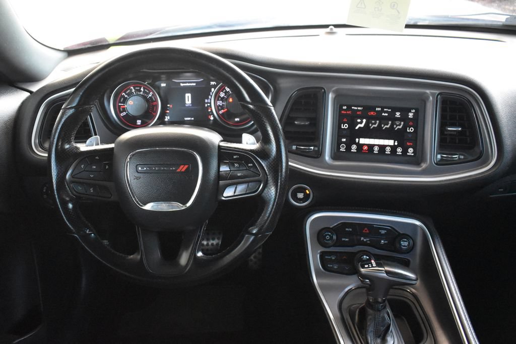 Used 2019 Dodge Challenger R/T RWD image 2