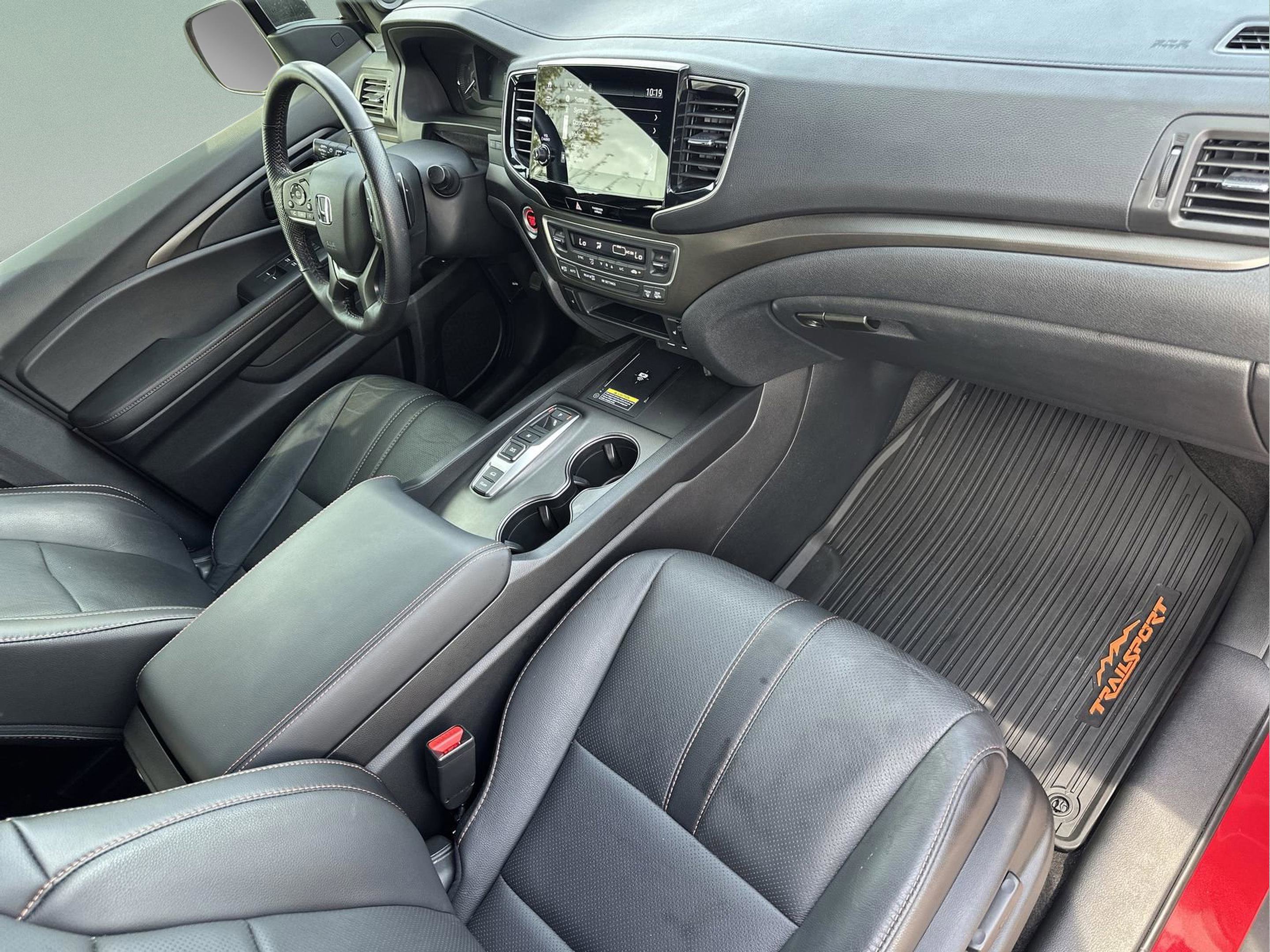 Certified 2024 Honda Passport TrailSport image 19