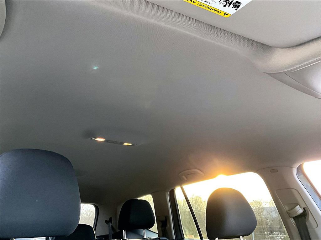 Used 2018 Volkswagen Atlas S image 18