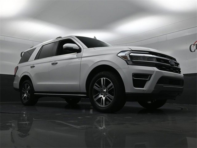 Used 2022 Ford Expedition Limited image 29