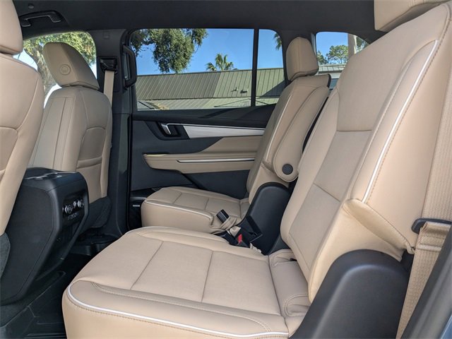 New 2026 Buick Enclave Preferred image 16