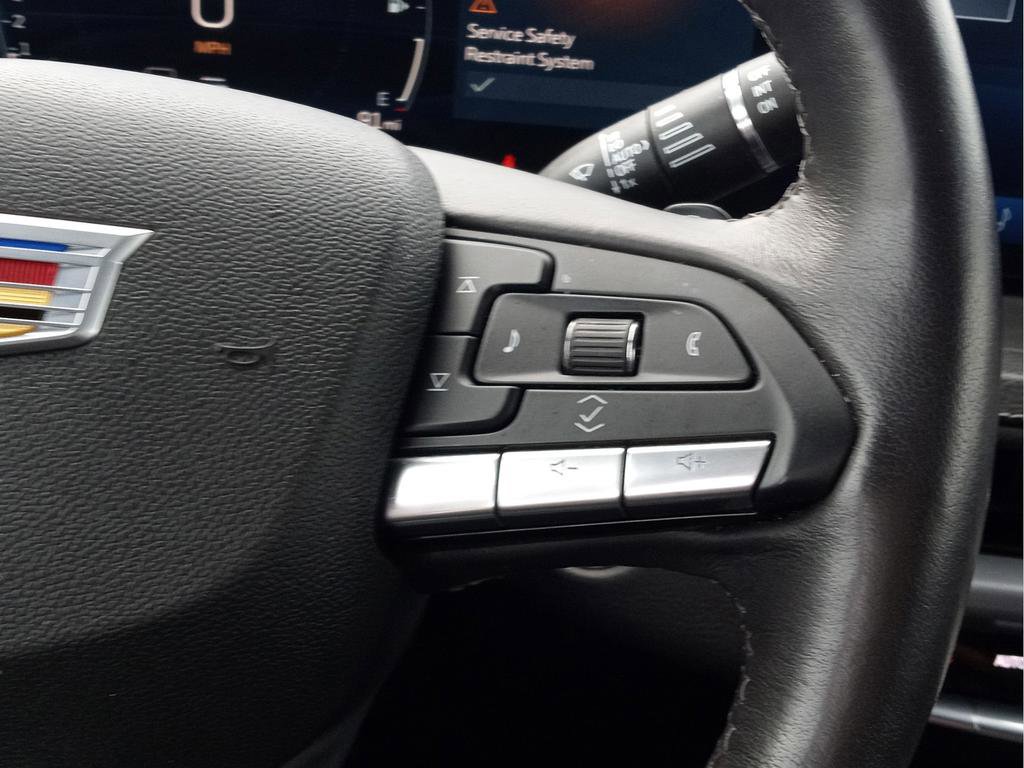 Used 2025 Cadillac XT4 Premium Luxury AWD/4WD image 26