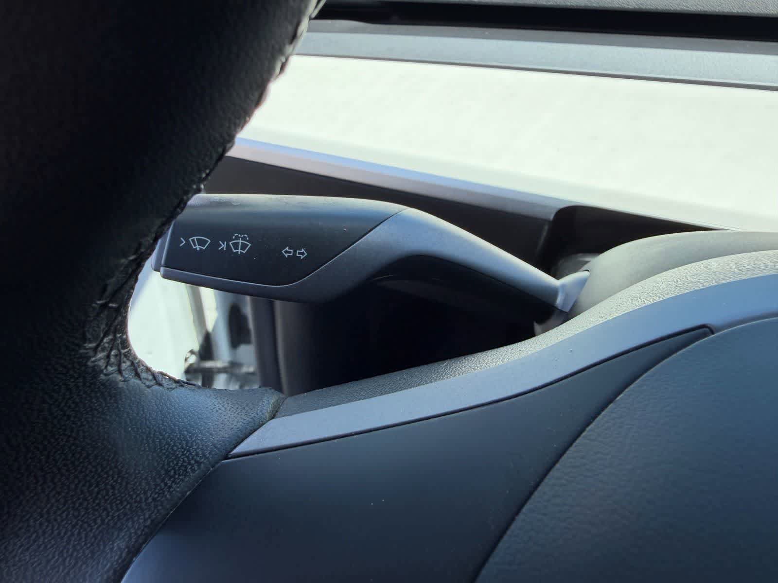 Used 2020 Tesla Model Y Long Range AWD/4WD image 11