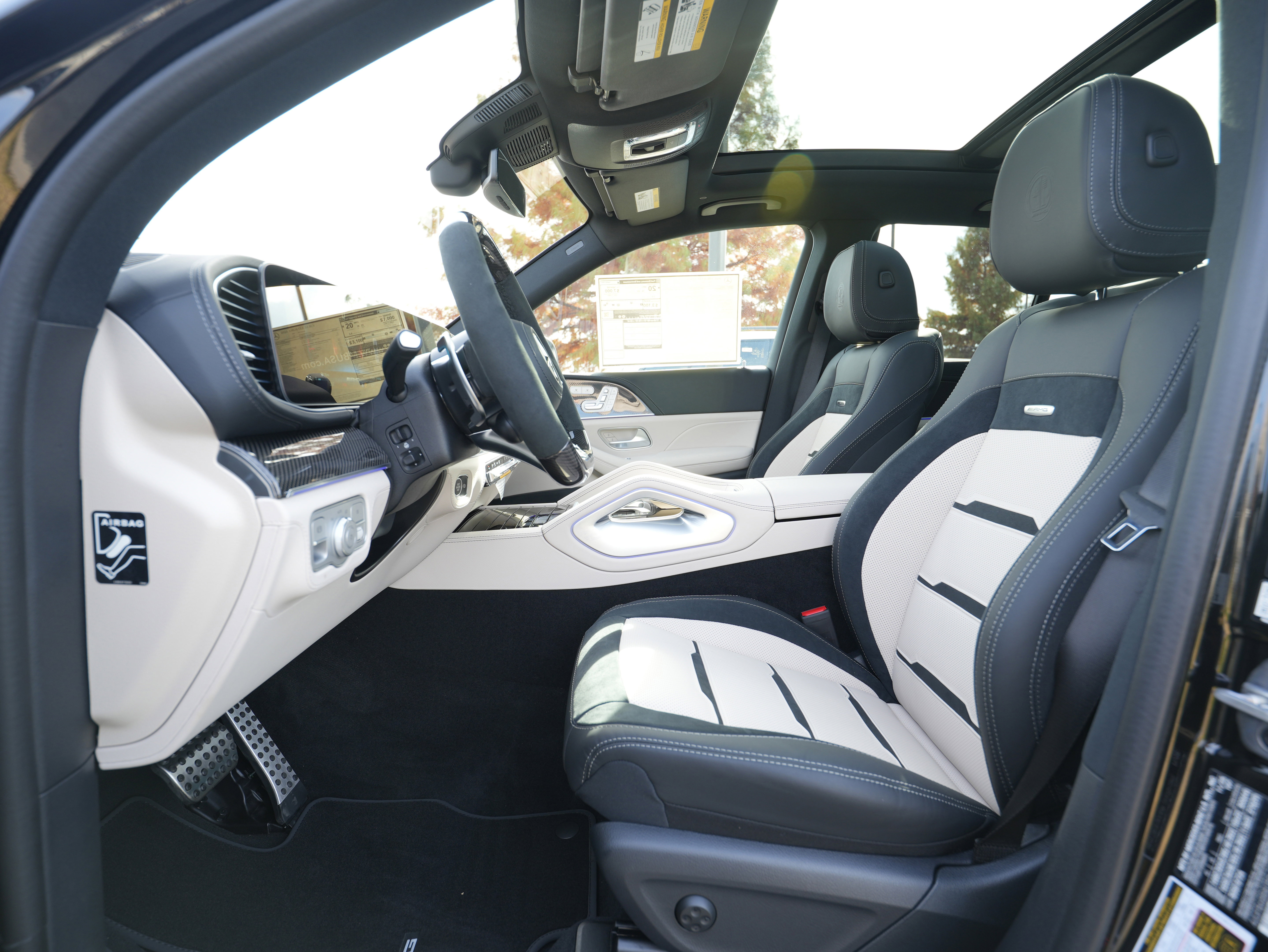 New 2026 Mercedes-Benz GLE 53 AMG 4MATIC image 40