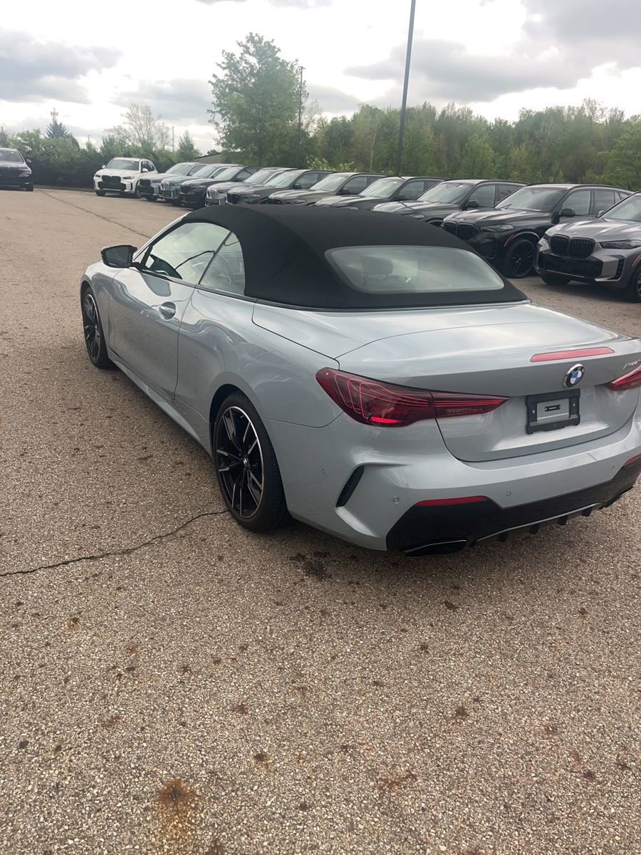 Used 2026 BMW M440i Convertible RWD image 7