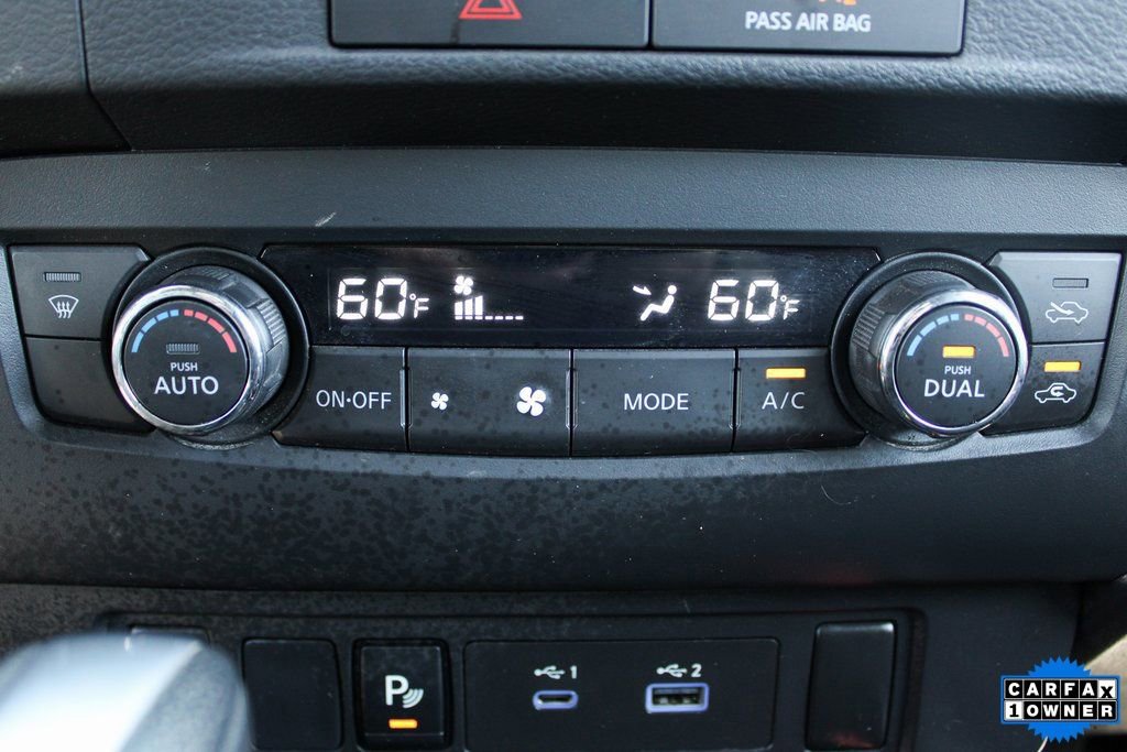 Used 2022 Nissan Frontier PRO-4X w/ Technology Package image 27
