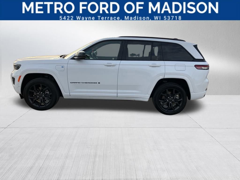 Used 2025 Jeep Grand Cherokee Limited 4xe image 5
