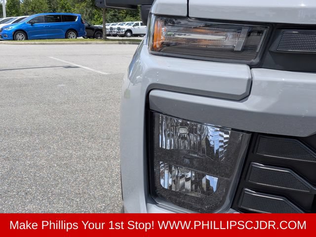Used 2024 Chevrolet Silverado 2500 Custom w/ Custom Value Package AWD/4WD image 9